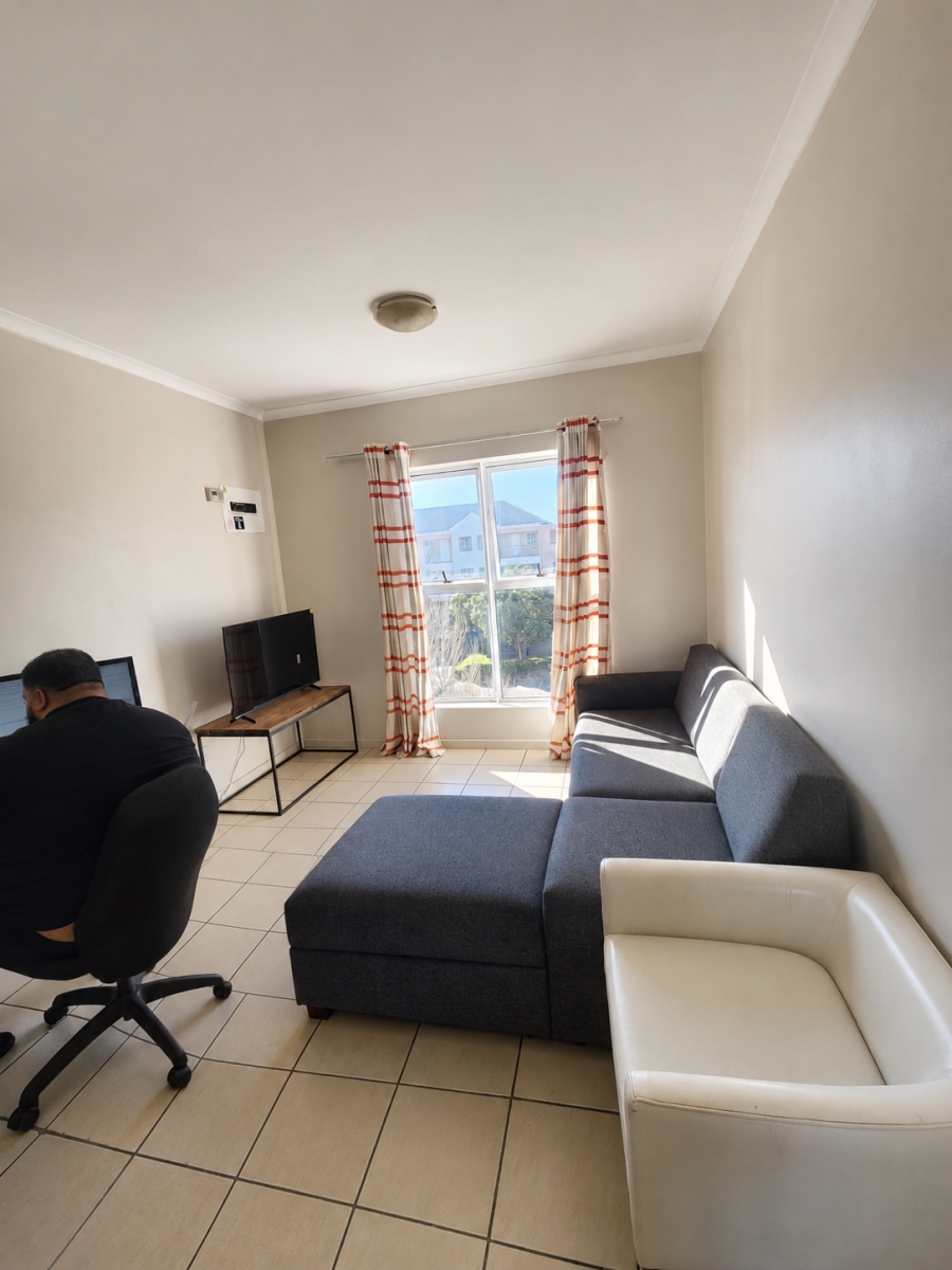 To Let 2 Bedroom Property for Rent in Buh Rein Estate Western Cape